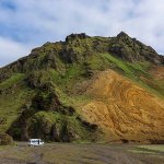 Island-mit-dem-Bus-unterwegs